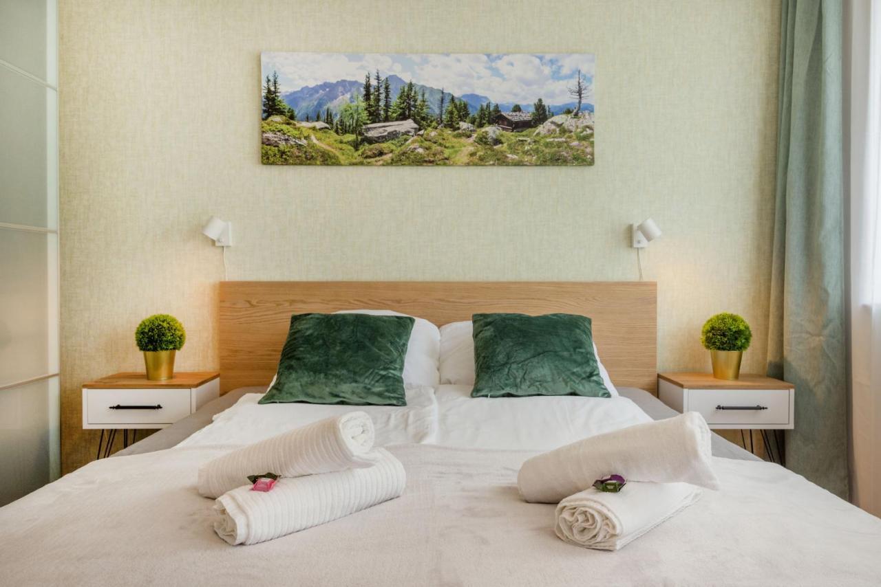 בודפשט Feel Home Superior # Free Parking # Balcony # Ac מראה חיצוני תמונה