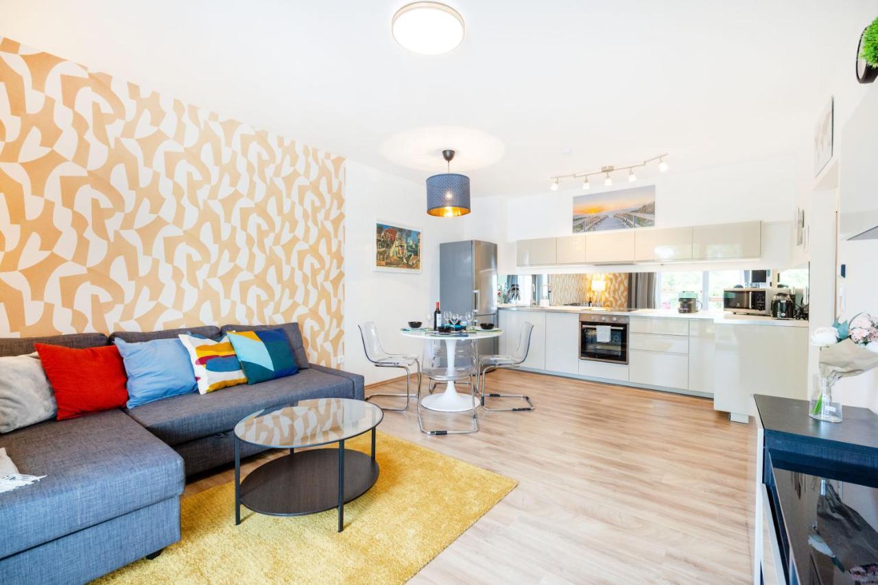 בודפשט Feel Home Superior # Free Parking # Balcony # Ac מראה חיצוני תמונה