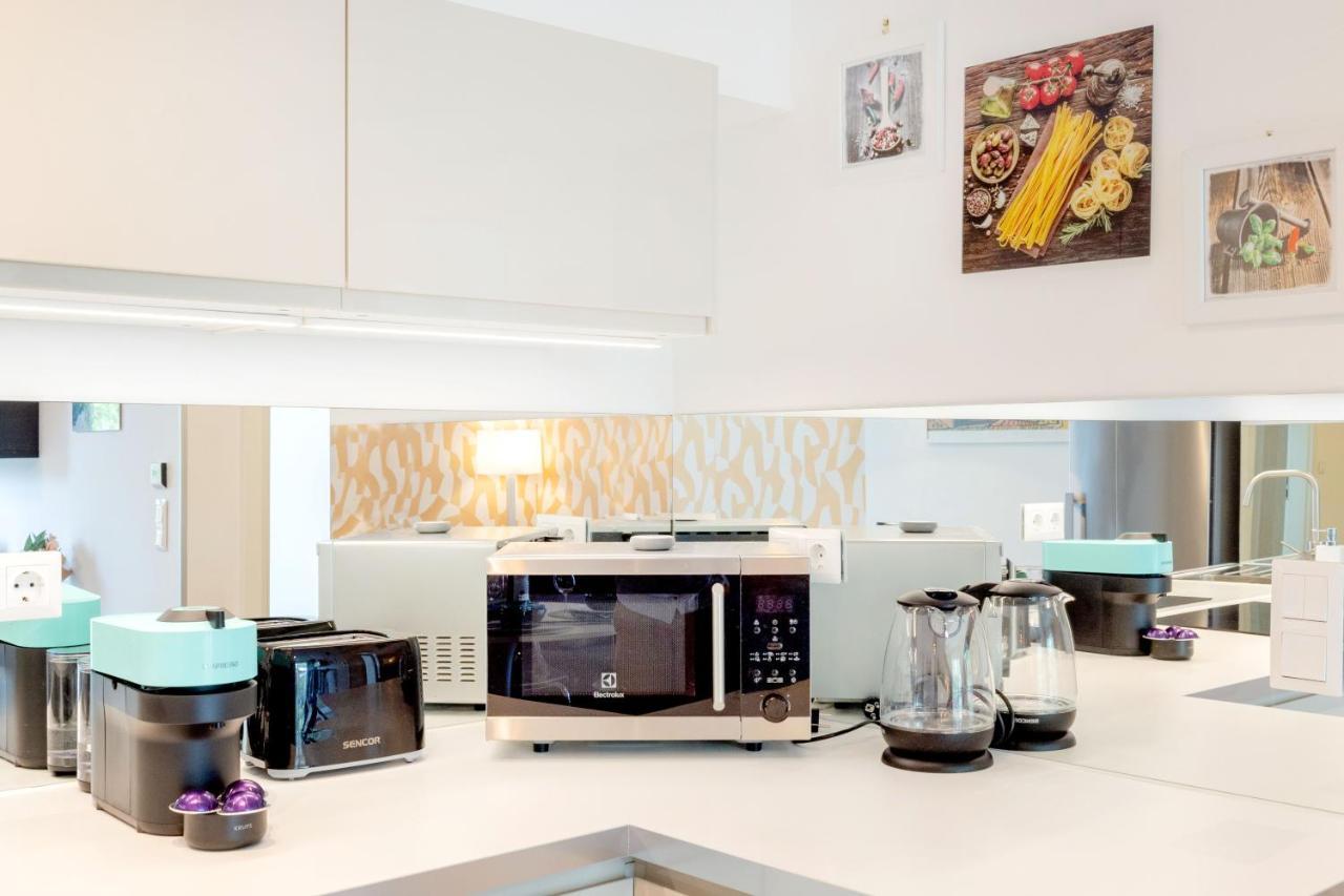 בודפשט Feel Home Superior # Free Parking # Balcony # Ac מראה חיצוני תמונה