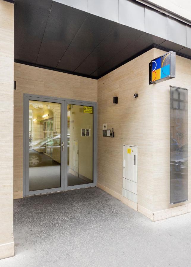 בודפשט Feel Home Superior # Free Parking # Balcony # Ac מראה חיצוני תמונה